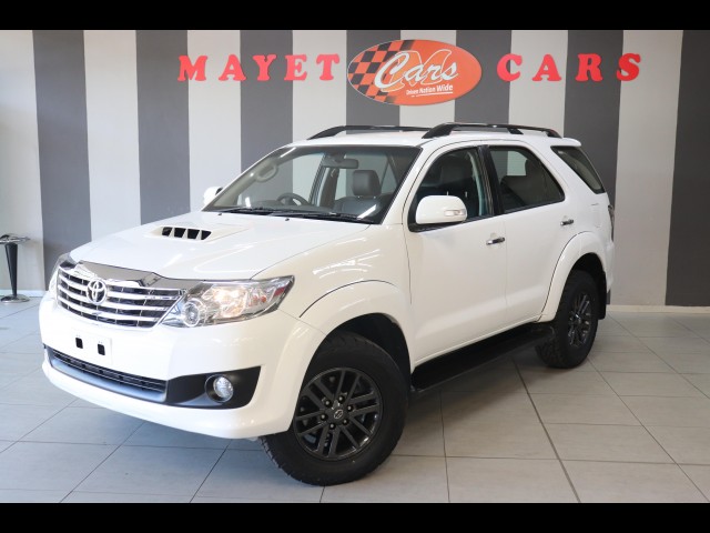 BUY TOYOTA FORTUNER 2014 2.5D-4D RB, Mayet Cars