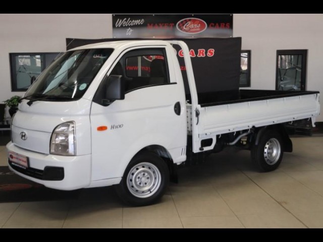 BUY HYUNDAI H100 / BAKKIE 2023 H100 2.6D F/C D/S, Mayet Cars